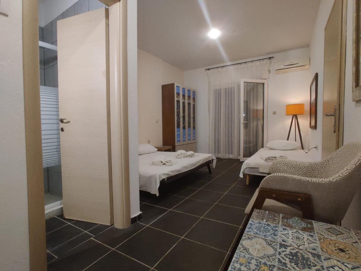 Lofos Vourvourou Apartment Екстериор снимка