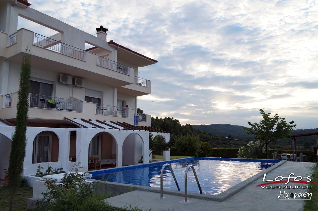 Lofos Vourvourou Apartment Екстериор снимка