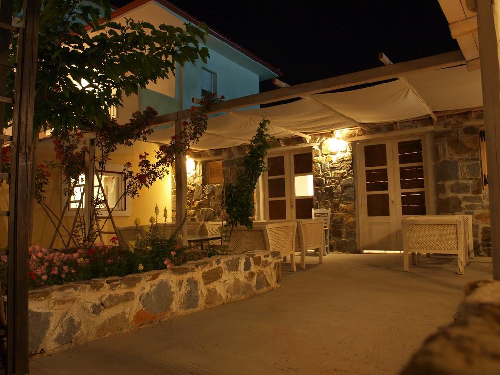 Lofos Vourvourou Apartment Екстериор снимка