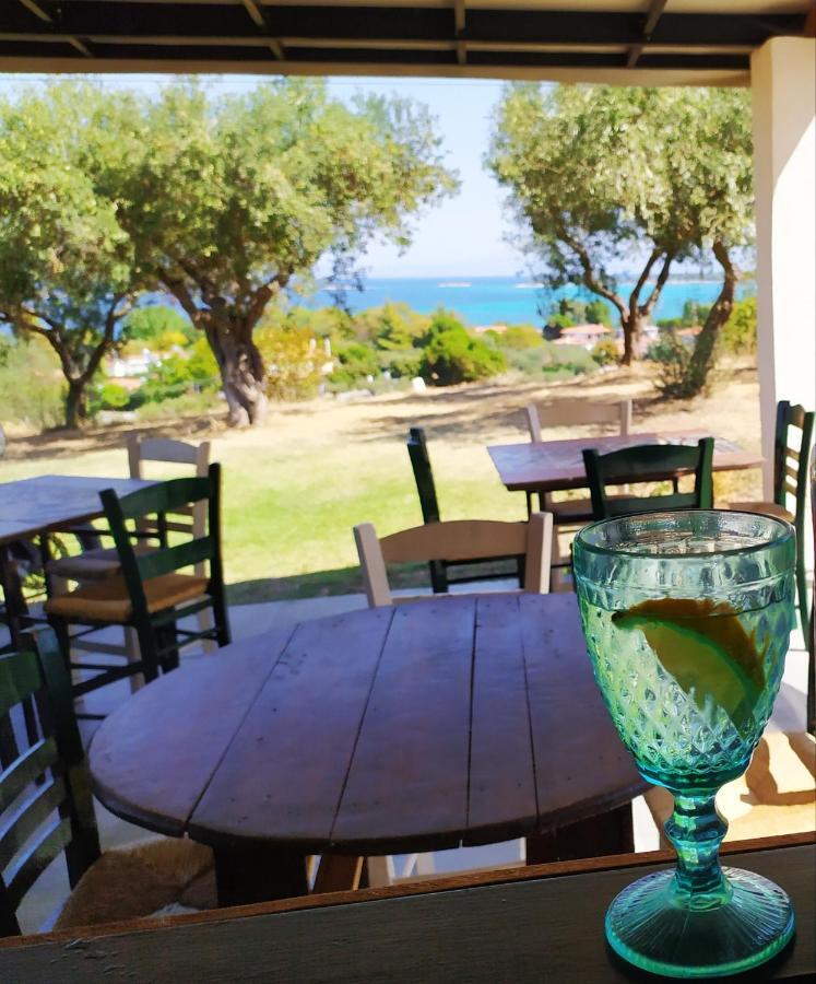 Lofos Vourvourou Apartment Екстериор снимка