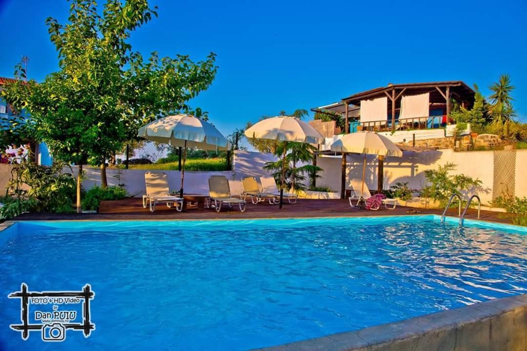 Lofos Vourvourou Apartment Екстериор снимка